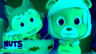 Five Little Pumpkins | Halloween Song For Children | Nursery Rhymes and Kids Songs with Loco Nuts